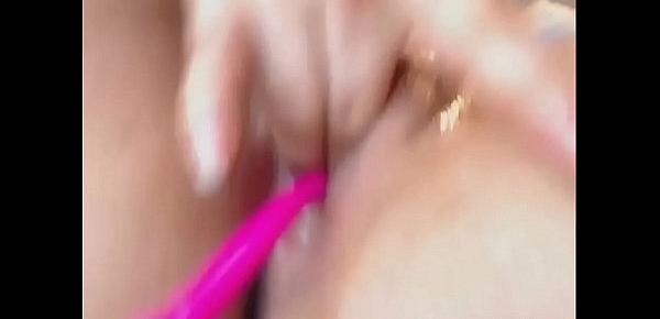  hot stepsister fingers her wet pussy upclose on webcam